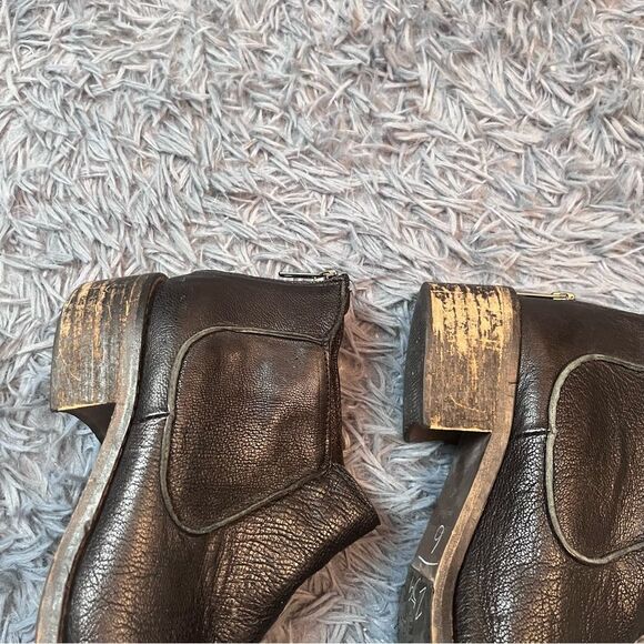 Modern Vintage Black Leather Ankle Boots Size US 10 EU 40 - Picture 4 of 6